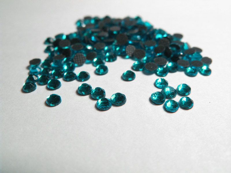 SS10 Capri Blue Hotfix Rhinestones Crystal 144 Pieces
