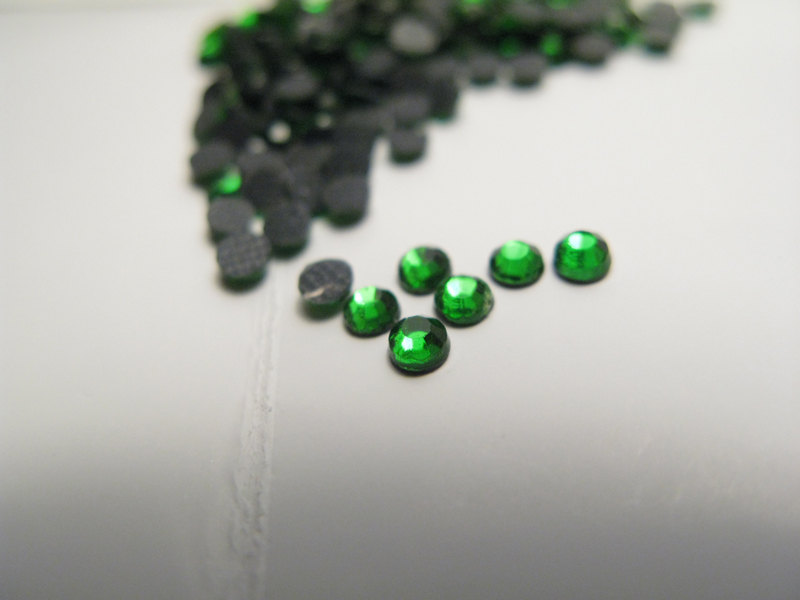 Ss10 Emerald Hotfix Rhinestones Crystal 144 Pieces